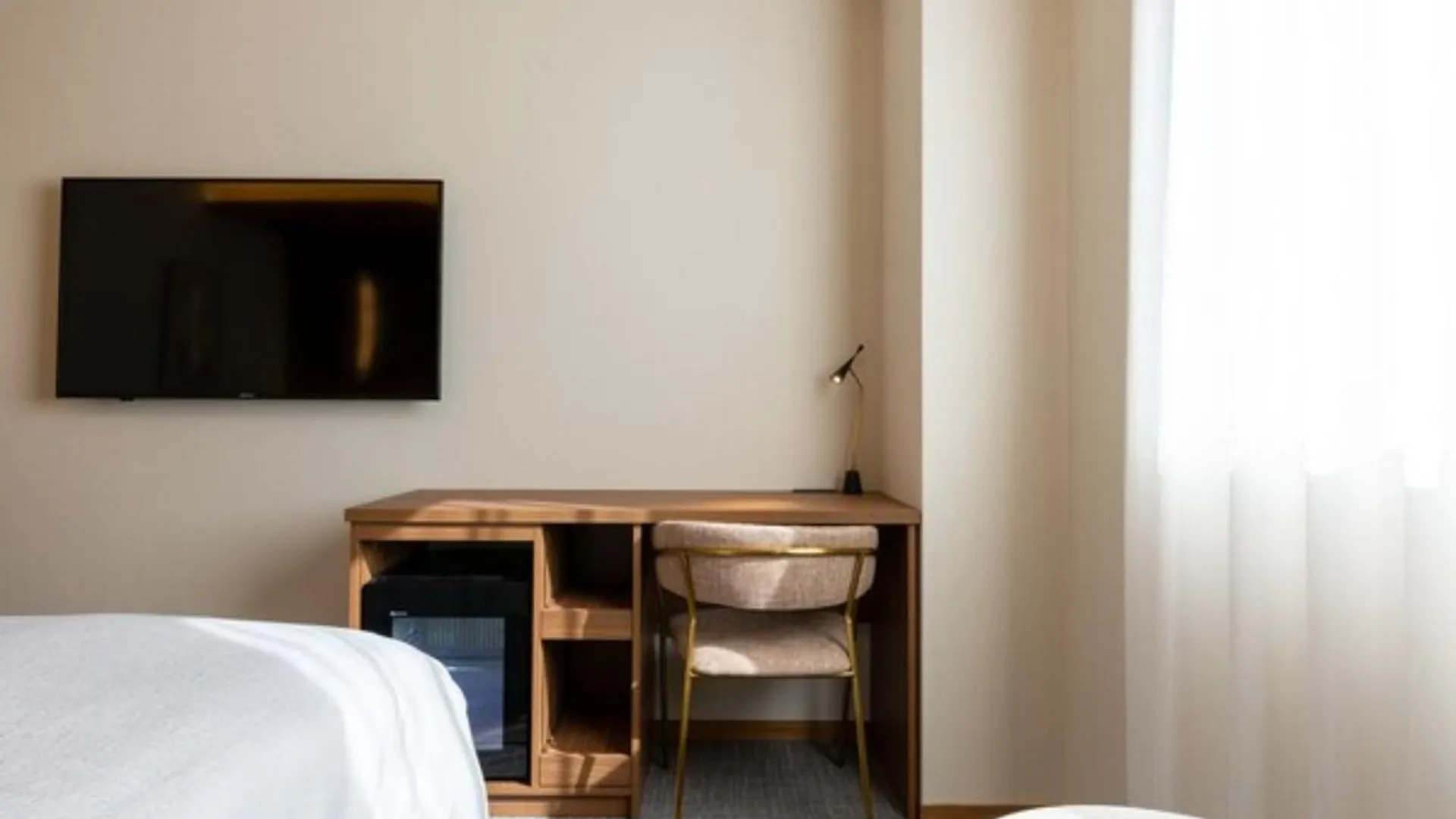 The Onefive Terrace Fukuoka - Vacation Stay 33419V 0*, פוקואוקה